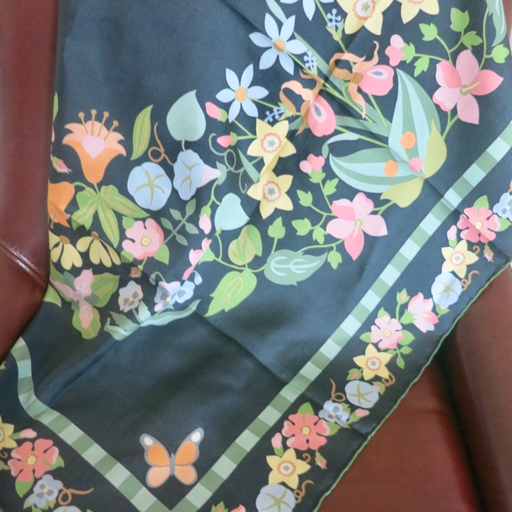 Claire Murray 100%Silk Scarf
